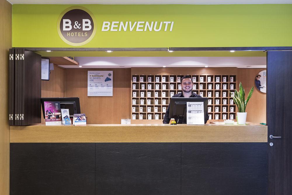 B&B Hotel Udine Esterno foto