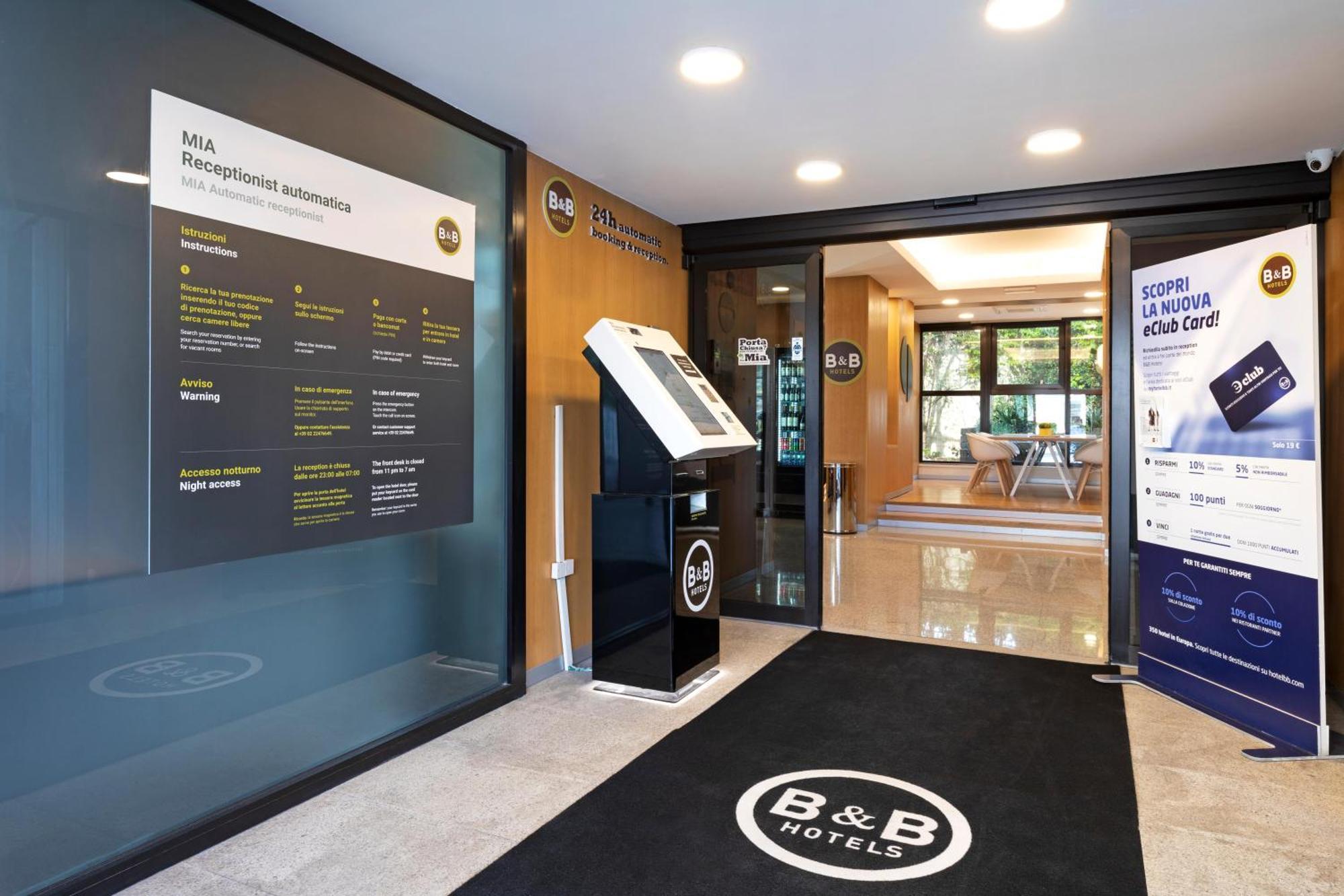 B&B Hotel Udine Esterno foto