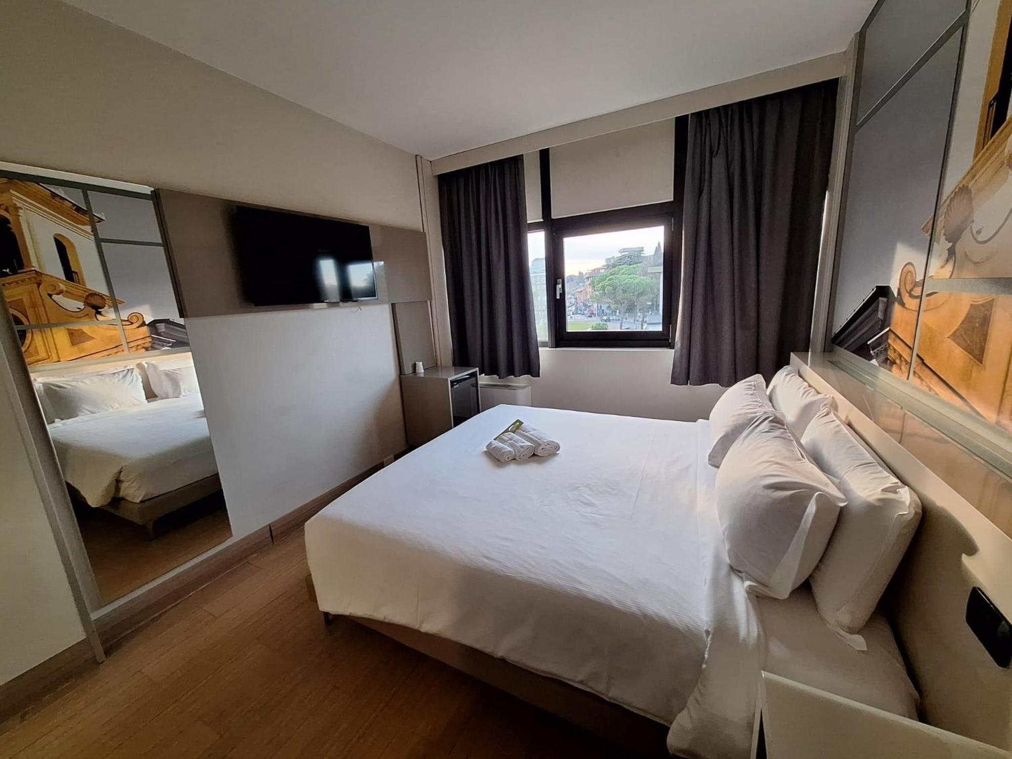 B&B Hotel Udine Esterno foto