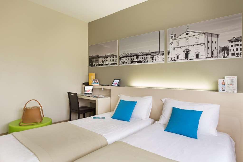 B&B Hotel Udine Camera foto